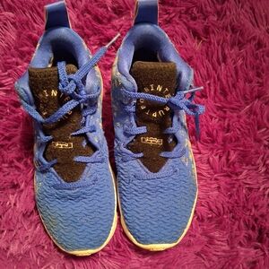 Jordan Kids Uninterrupted Blue Size 2Y Shoes